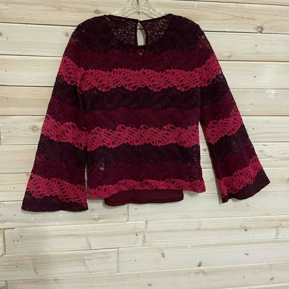 🔥🔥Banana Republic top - Picture 2 of 6